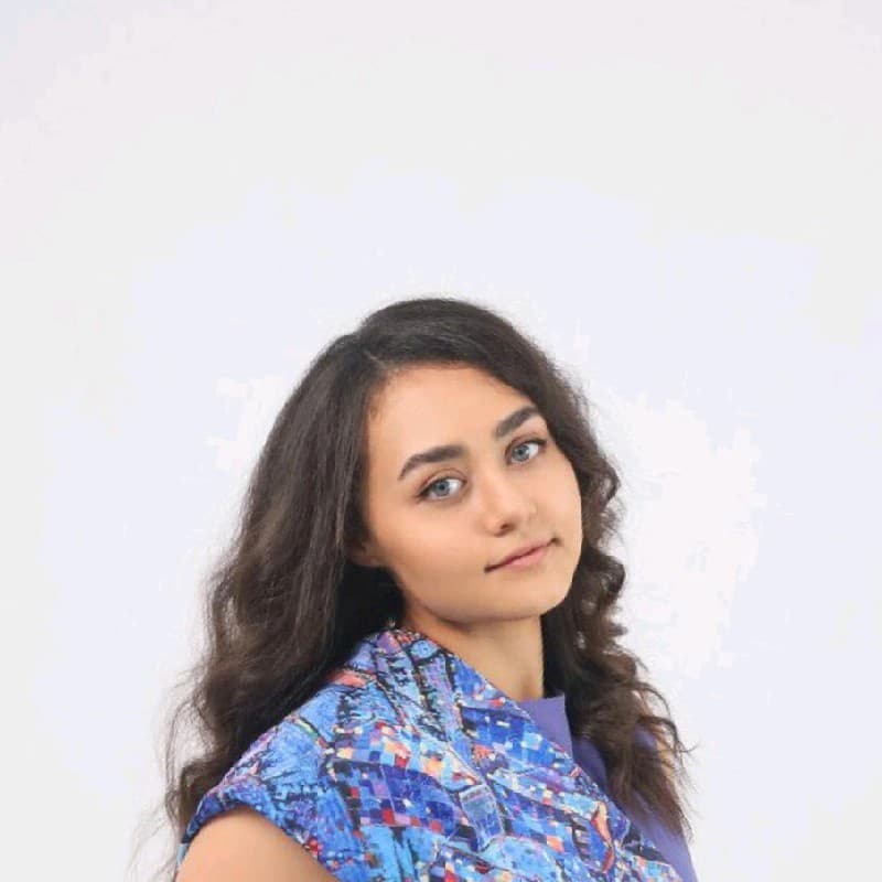 Elnara M.