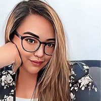Missy Flores