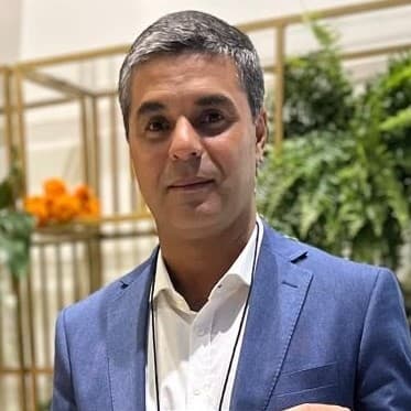 Victor Amadheu Leal de Oliveira