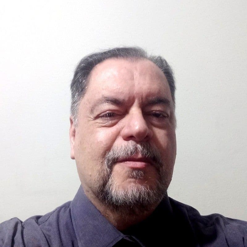 Luis Correia