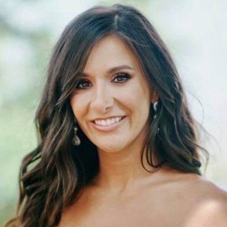 Nikki Nelson