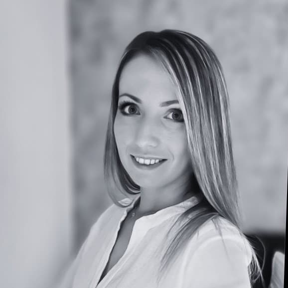 Barbara Toth