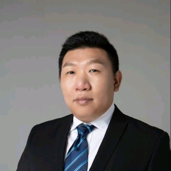 Leo G