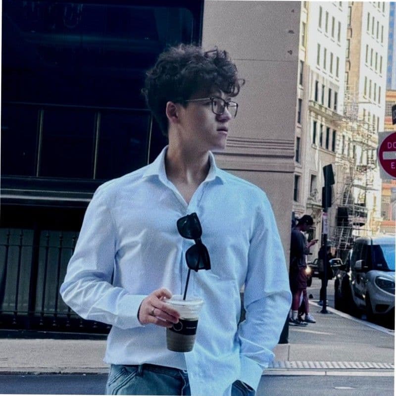 Chongjun Zuo