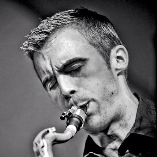 R Macfarlane