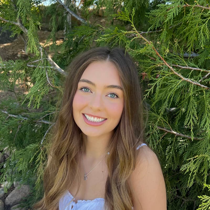 Savannah Jong